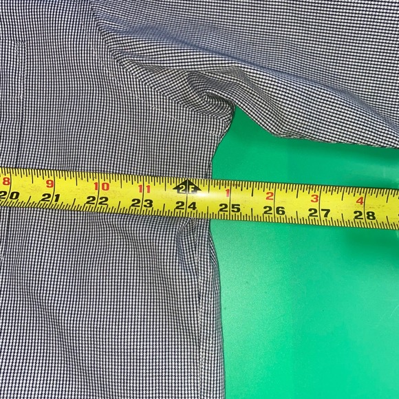 Hathaway Classic Mens Button Down Shirt Long Sleeve Checkered Pinpoint Oxford - Picture 3 of 6